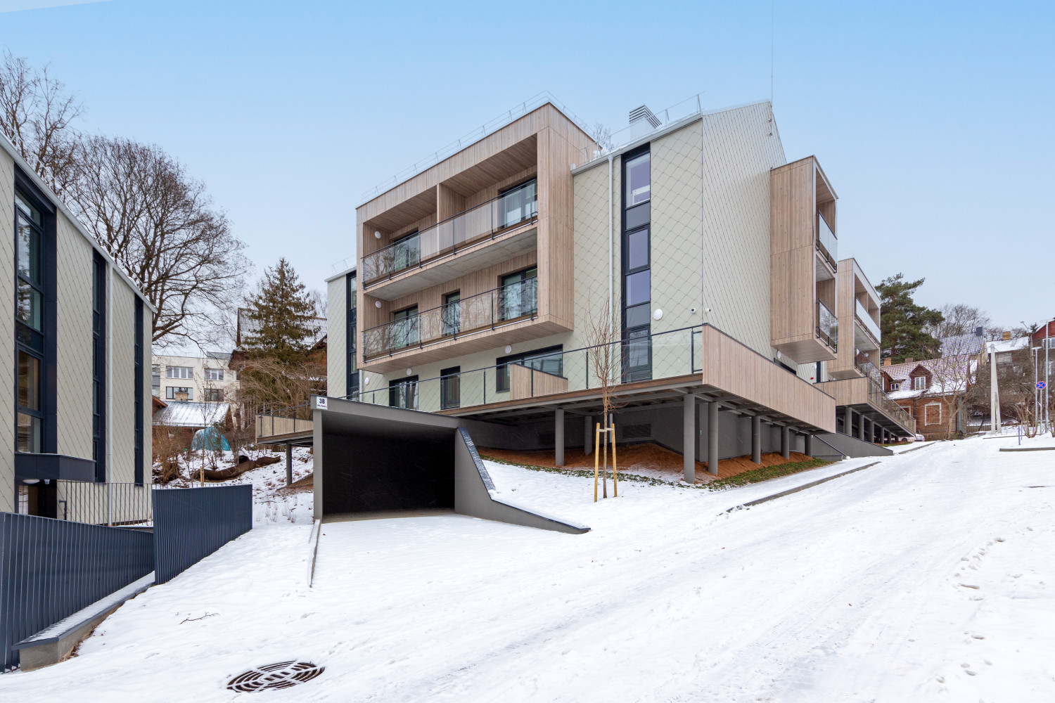 Gyvenamųjų namų kvartalas Auros turtas