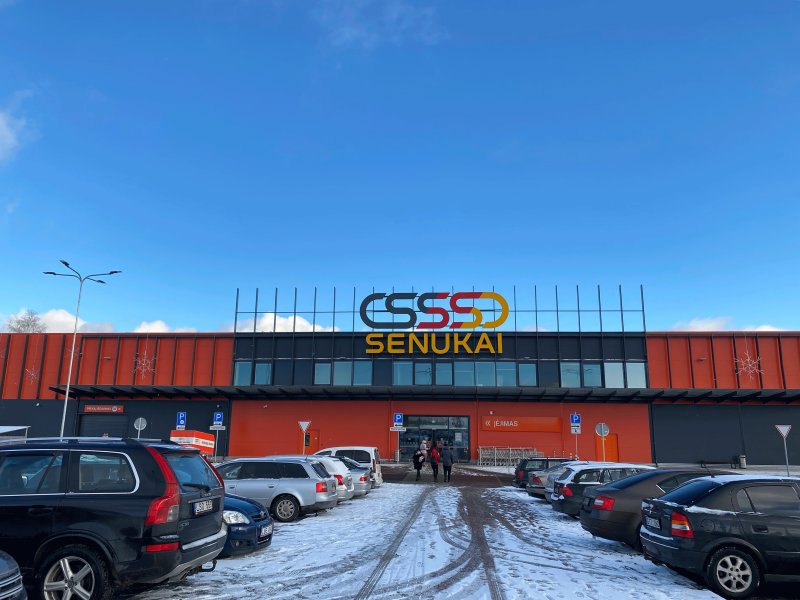 Prekybos centras Senukai